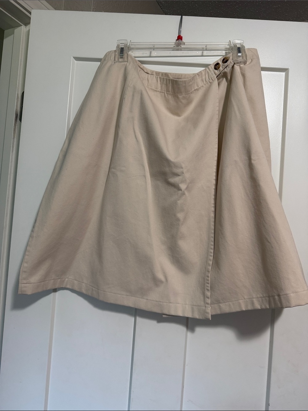 Women's Neutral Cream A-Line Skirt with Button Accent